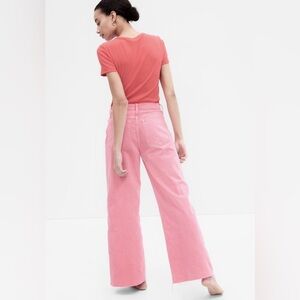 GAP Denim Women’s High Rise Wide Leg Jeans. Faded Pink Wash. Size 14/32R.